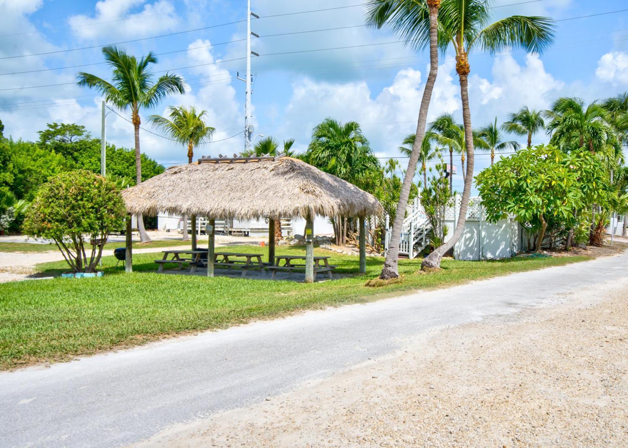 Bonefish Bay Motel Marathon Exterior photo